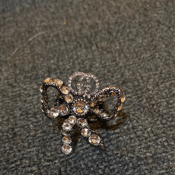 Gucci crystal bow motif Ring size xs - Picture 2 of 5